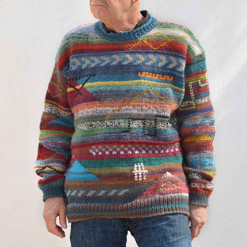 Klassisch gestaltete Pullover