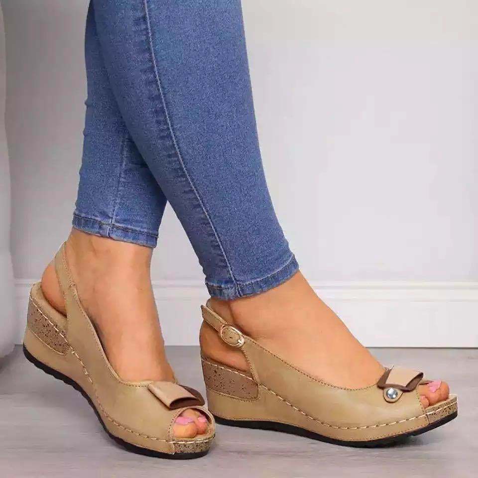 Wunderschön gefertigte Orthopädische Sandalen