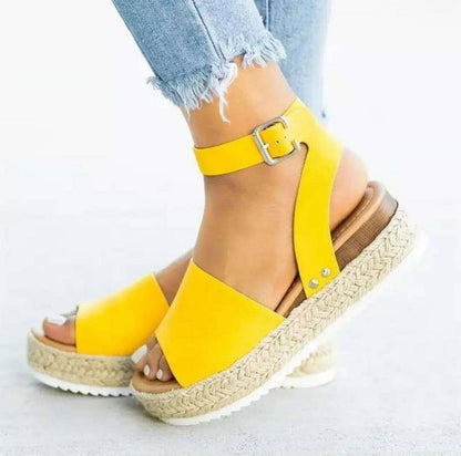 Wunderschön gefertigte Orthopädische Sandalen
