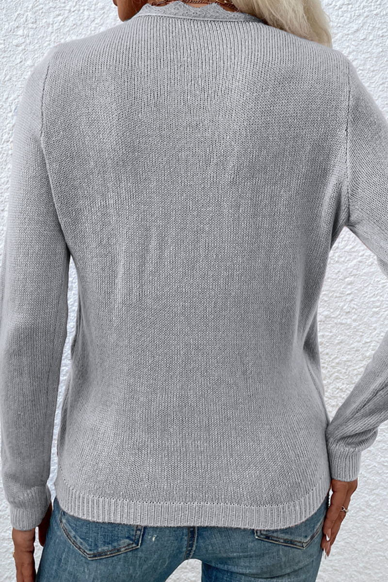 Anmutig gestaltete Pullover