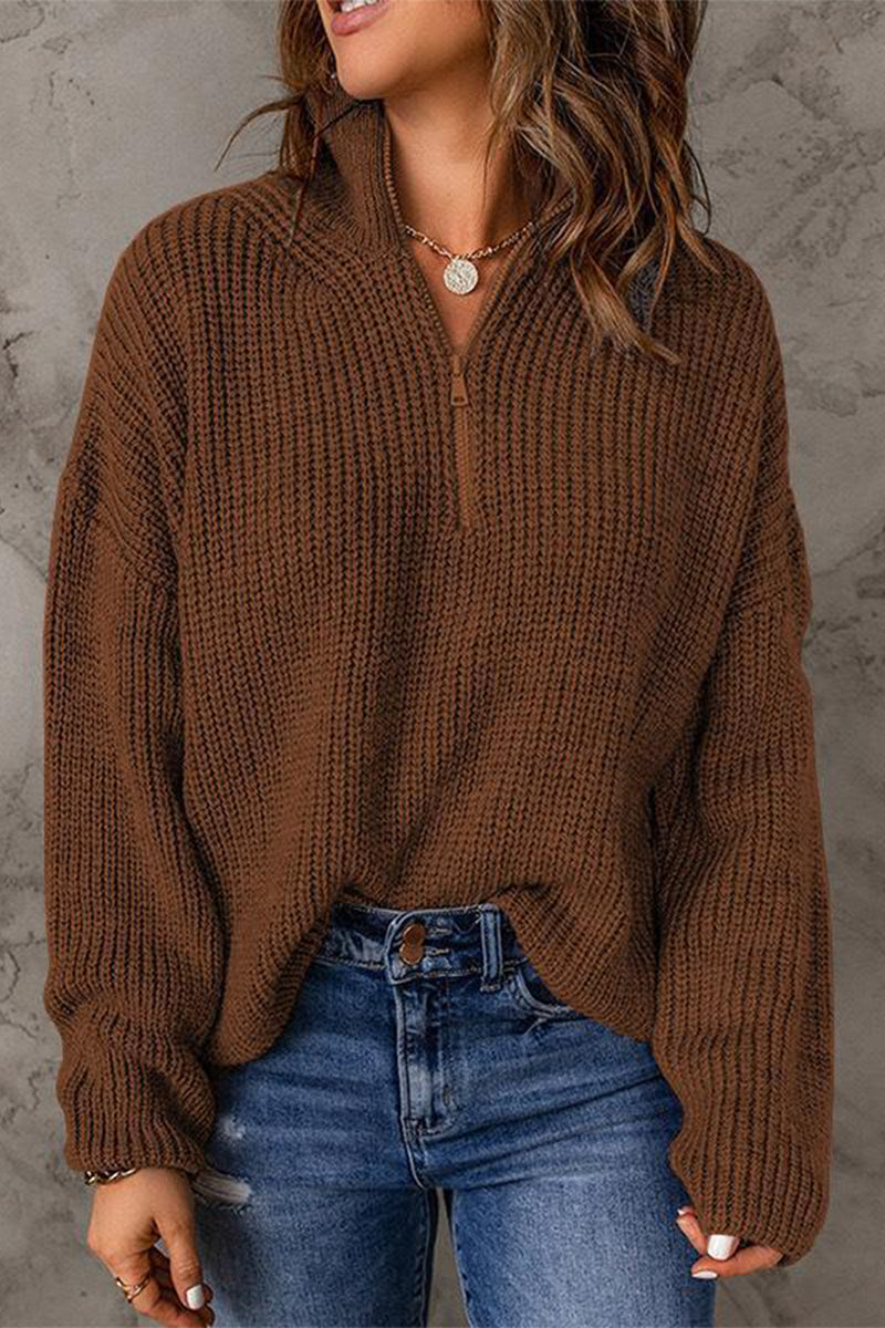 Klassisch gestaltete Pullover