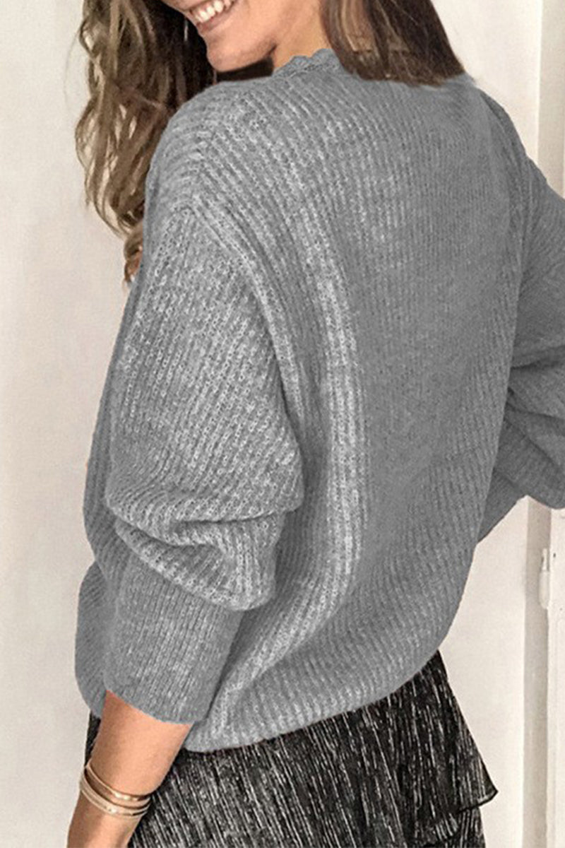 Anmutig gestaltete Pullover