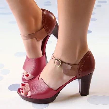Stilvolle Orthopädische Sandalen für jeden Anlass