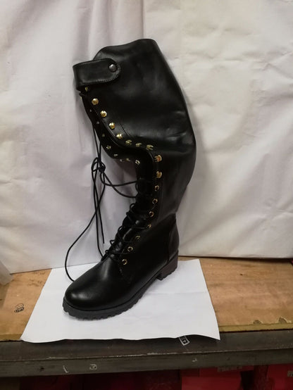 Schicke Orthopädische Stiefel mit einzigartigem Design