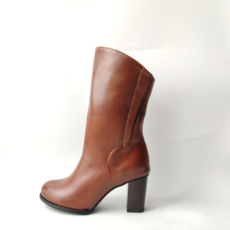 Anmutige Orthopädische Stiefel für modernen Look