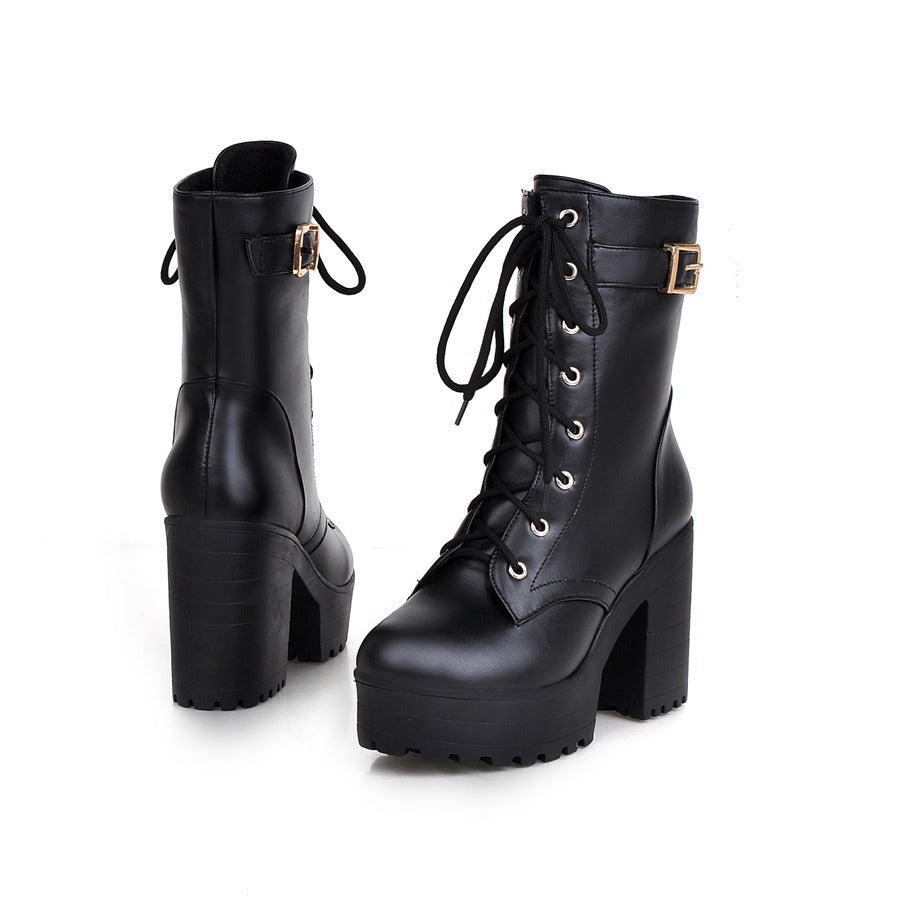 Schicke Orthopädische Stiefel mit einzigartigem Design