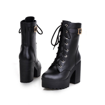 Schicke Orthopädische Stiefel mit einzigartigem Design