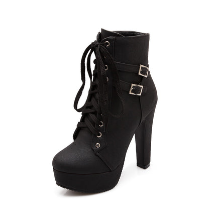 Klassische Orthopädische Stiefel mit zeitlosem Stil