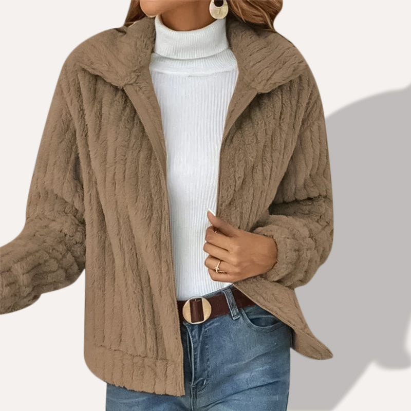 Wunderschön gefertigte Jacke