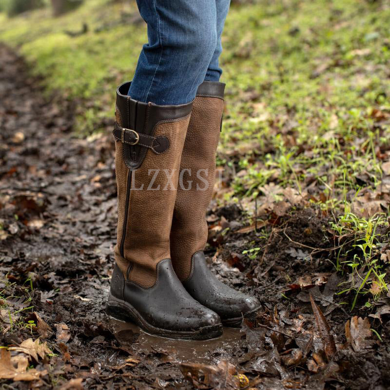 Klassische Orthopädische Stiefel mit zeitlosem Stil