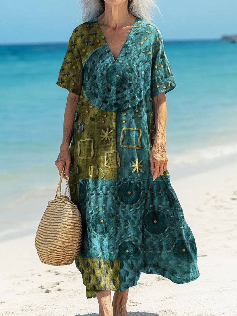 Klassisch gestaltete Kleid