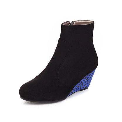 Schicke Orthopädische Stiefel mit einzigartigem Design