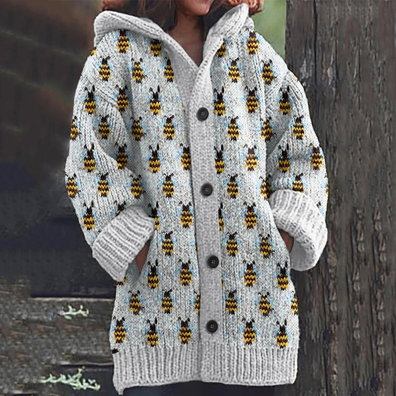 Durchdacht gestaltete Strickjacke