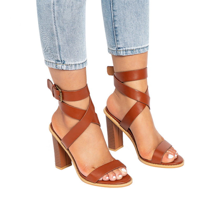 Schicke Orthopädische Sandalen mit einzigartigem Design