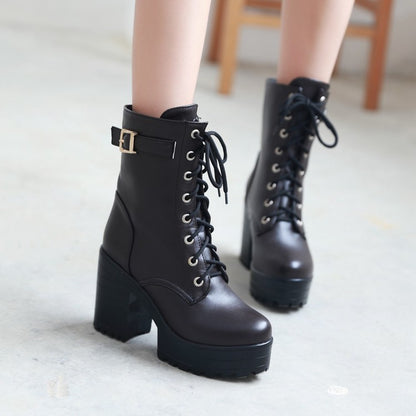 Schicke Orthopädische Stiefel mit einzigartigem Design