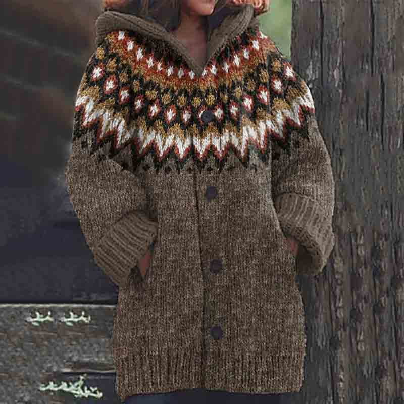Durchdacht gestaltete Strickjacke