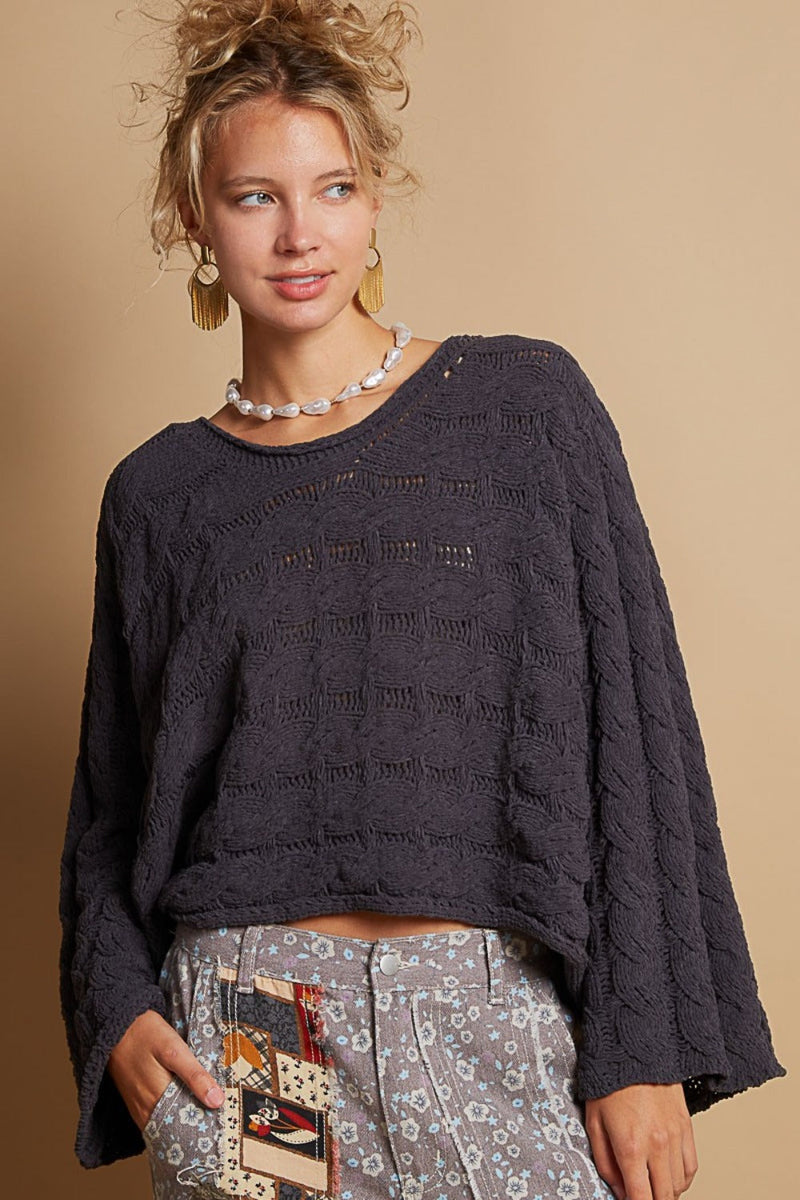Anmutig gestaltete Pullover