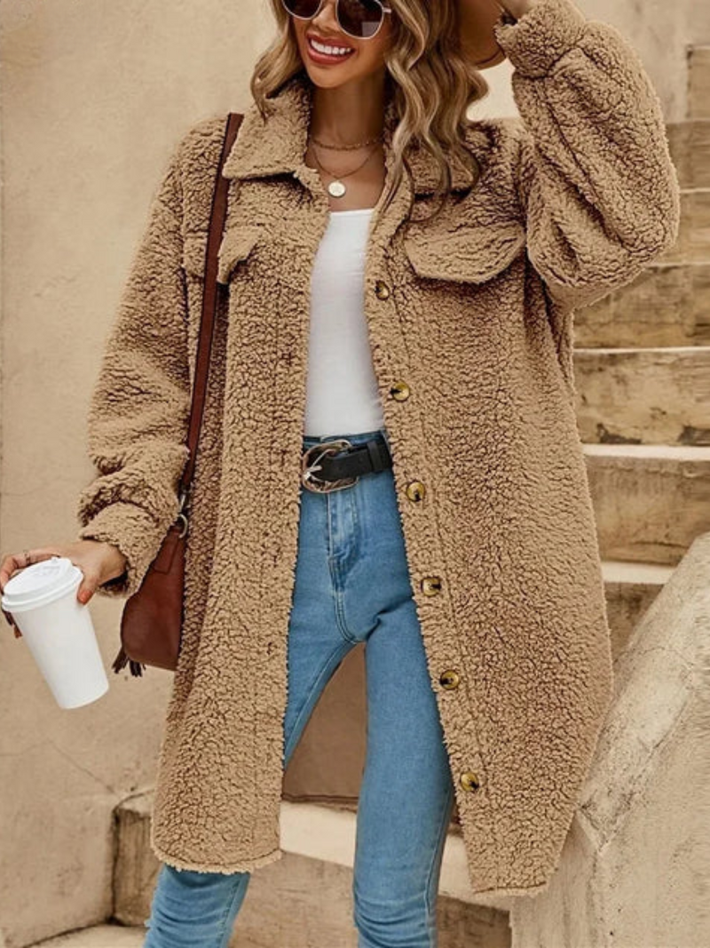 Anmutig gestaltete Jacke