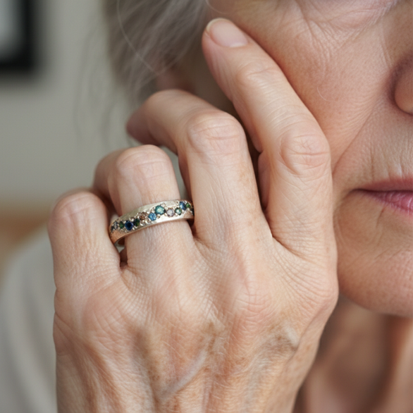 Zarte handwerkliche Gold Ring