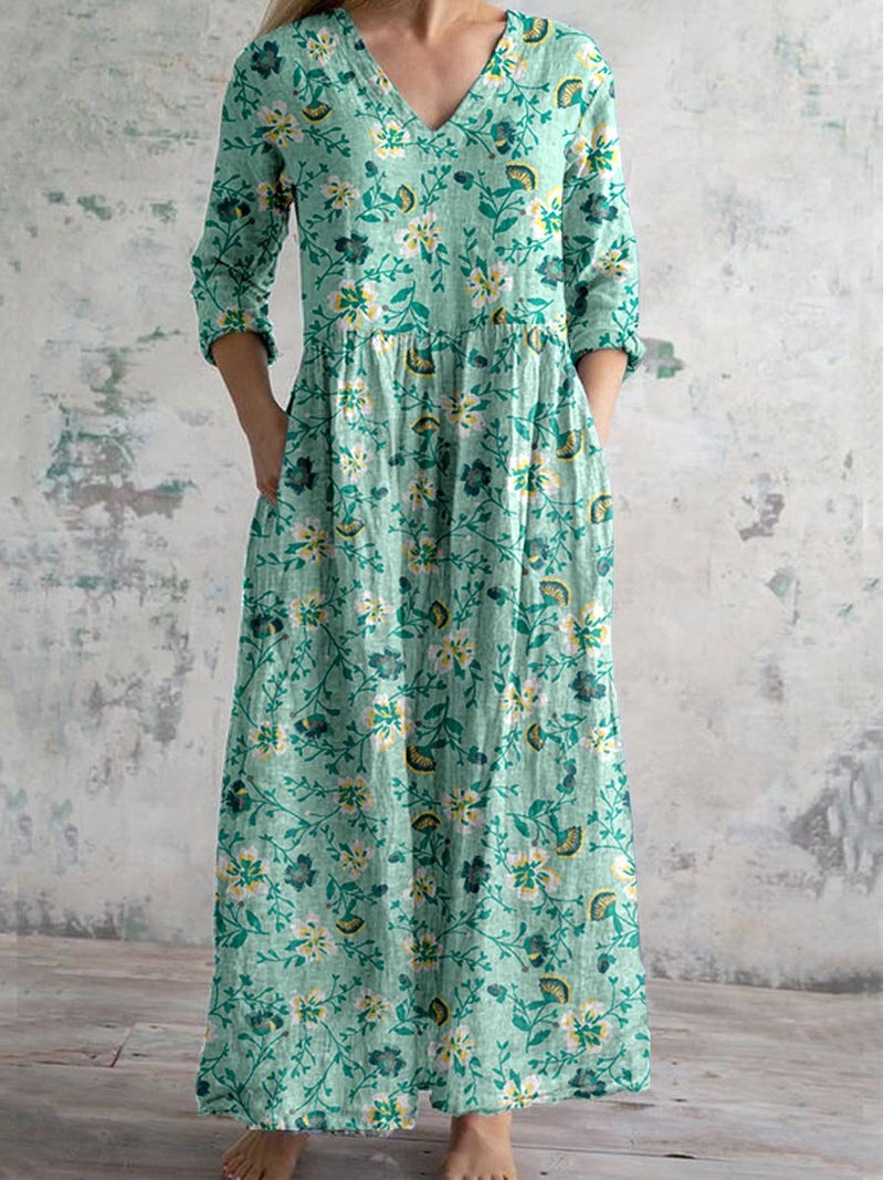 Klassisch gestaltete Kleid