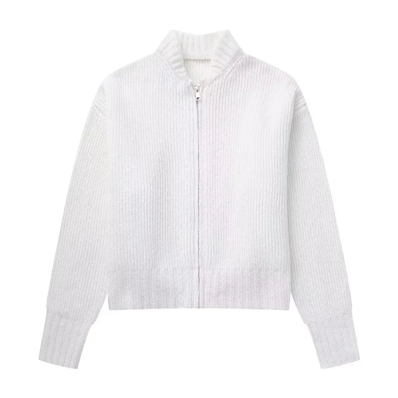 Durchdacht gestaltete Strickjacke
