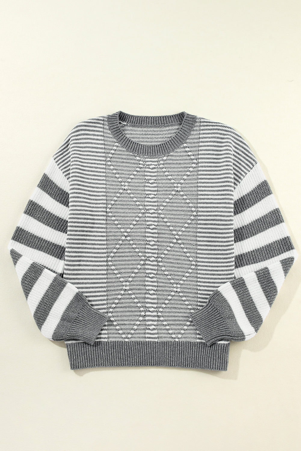 Klassisch gestaltete Pullover