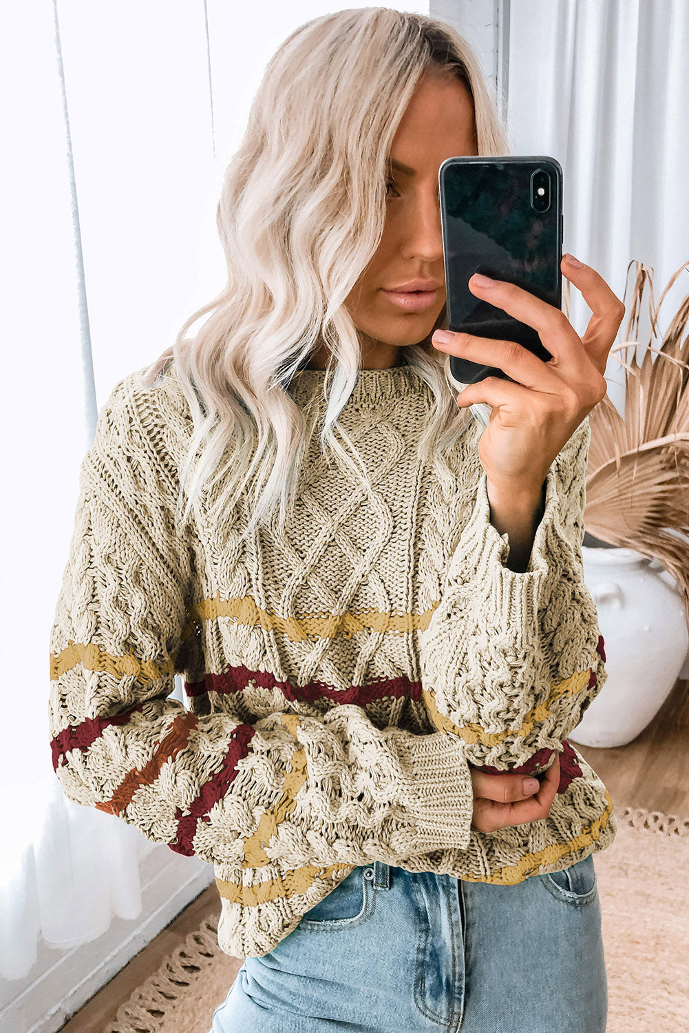 Anmutig gestaltete Pullover