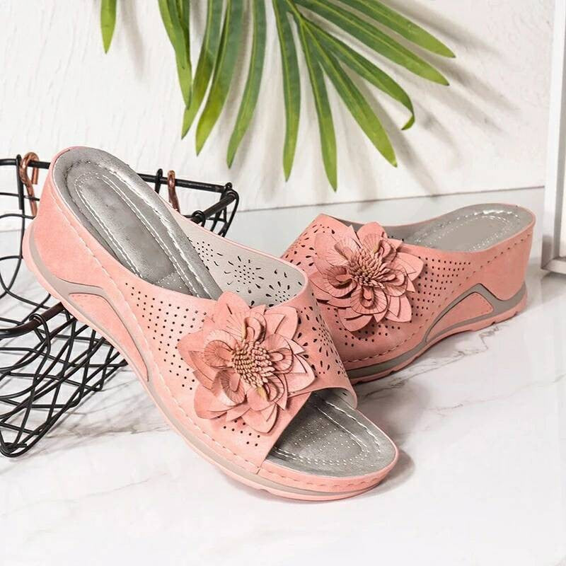 Anmutige Orthopädische Sandalen für modernen Look