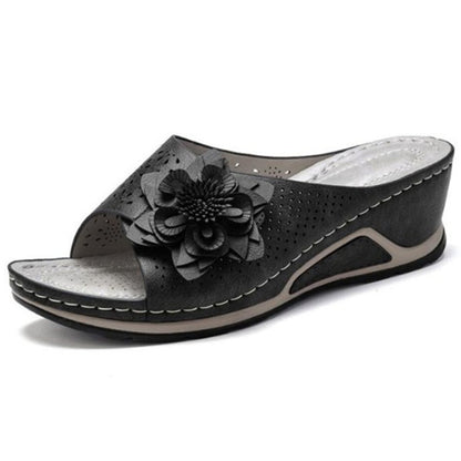Anmutige Orthopädische Sandalen für modernen Look