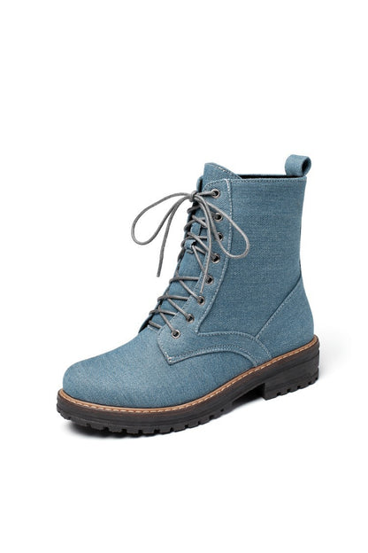 Klassische Orthopädische Stiefel mit zeitlosem Stil