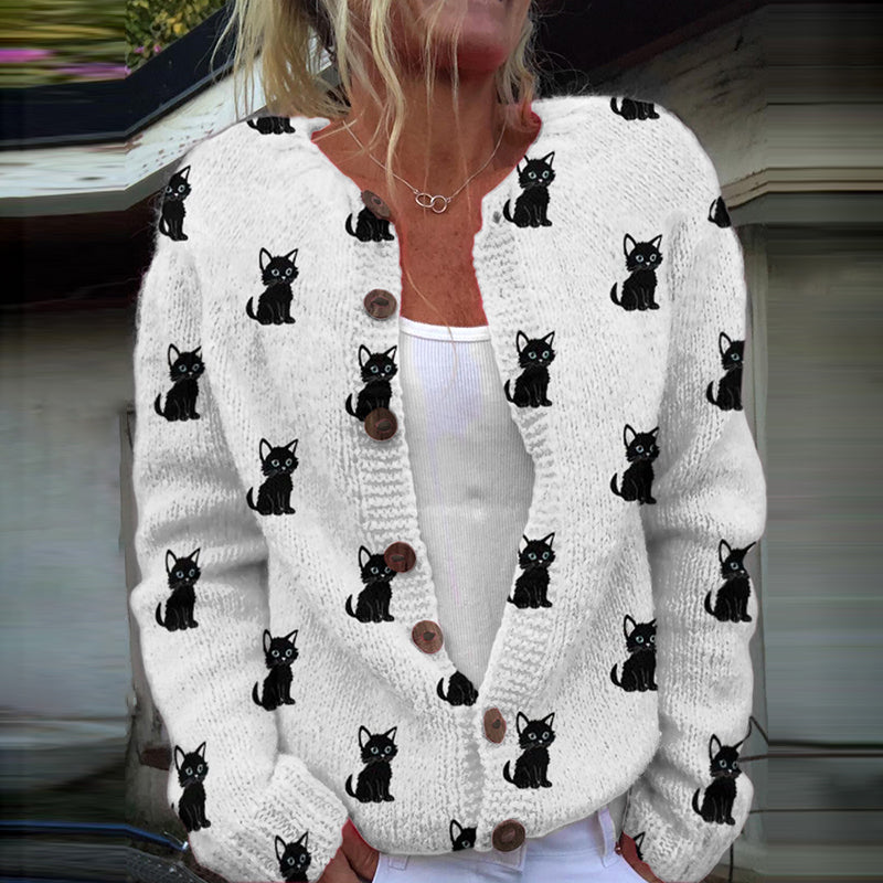 Klassisch gestaltete Strickjacke