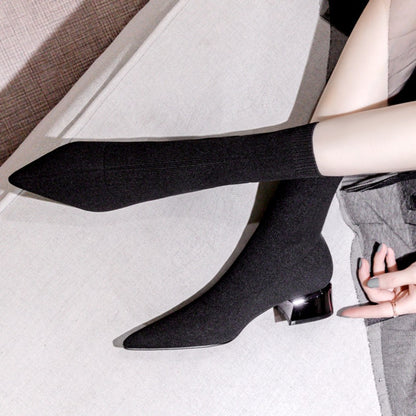 Schicke Orthopädische Schuhe mit einzigartigem Design