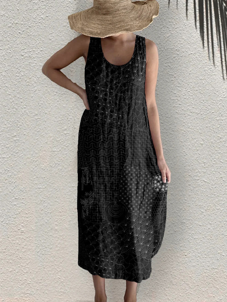 Klassisch gestaltete Kleid