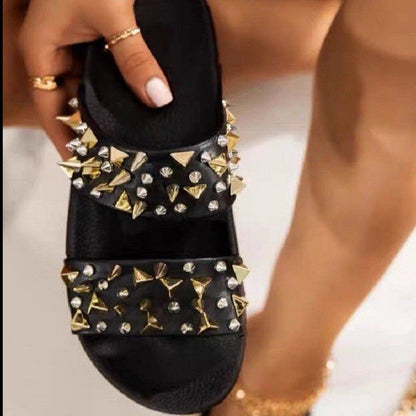 Anmutige Orthopädische Sandalen für modernen Look