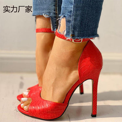 Elegante Orthopädische Sandalen für jeden Schritt