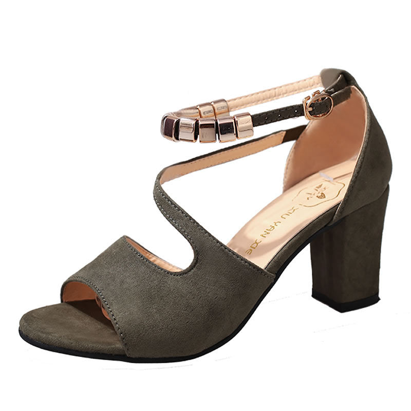 Anmutige Orthopädische Sandalen für modernen Look