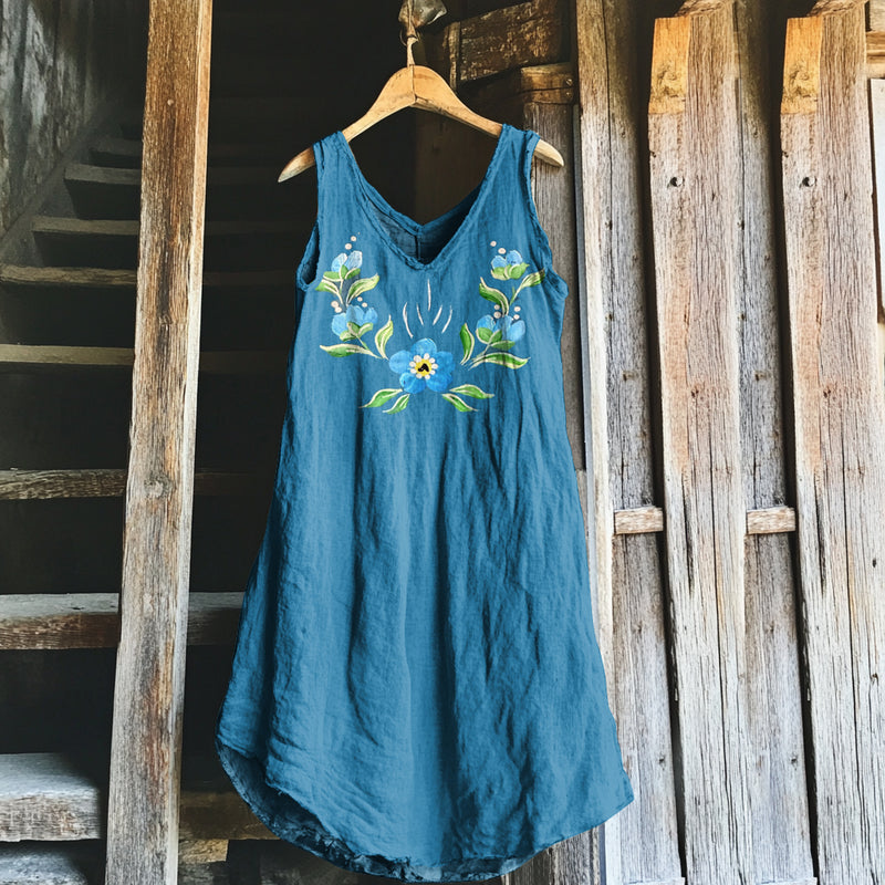 Klassisch gestaltete Kleid