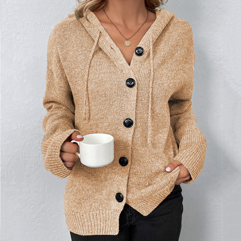 Durchdacht gestaltete Strickjacke