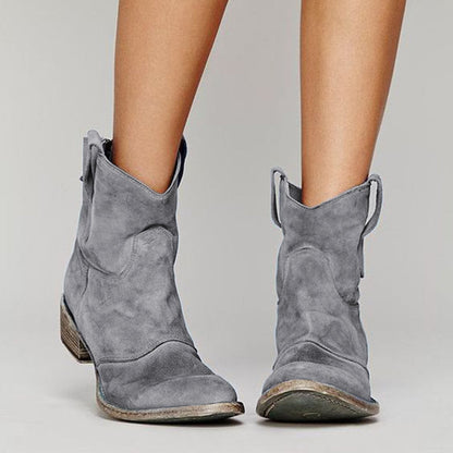 Maßgeschneiderte und bequeme orthopädische Stiefel
