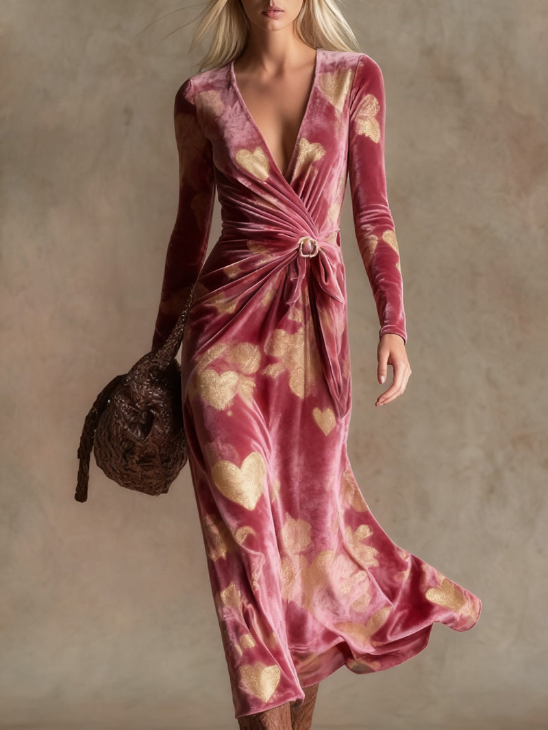 Klassisch gestaltete Kleid