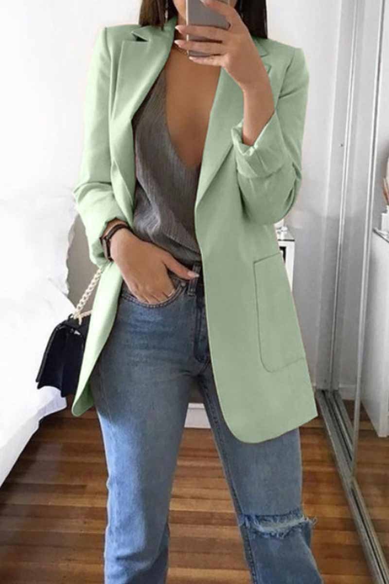 Elegant gestaltete Kleid