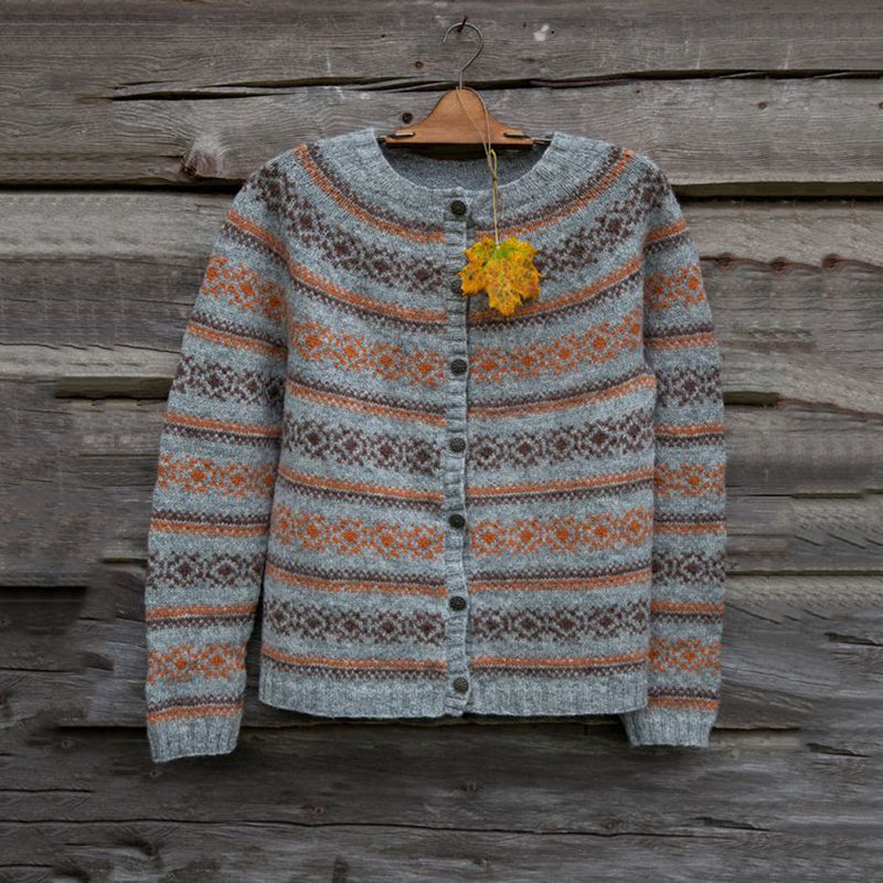 Anmutig gestaltete Strickjacke