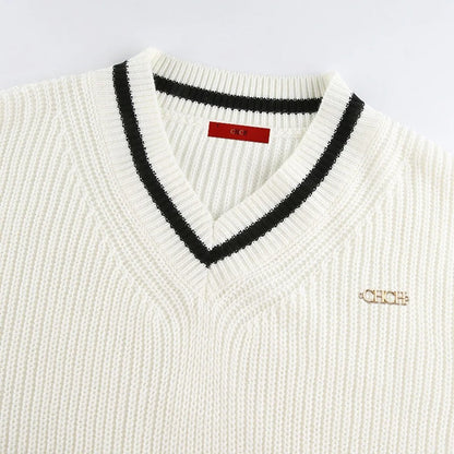 MW | MW – Elegantes V-Ausschnitt Pullover