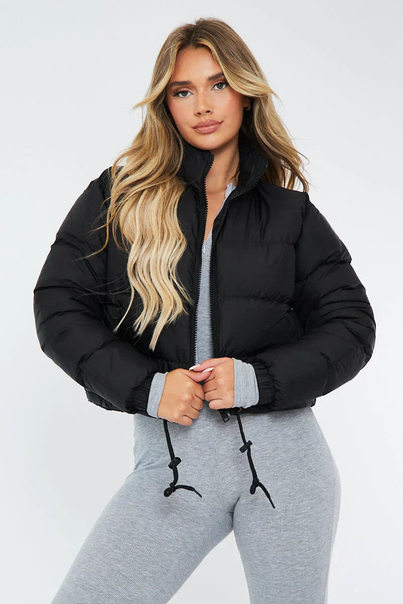 Klassisch gestaltete Jacke