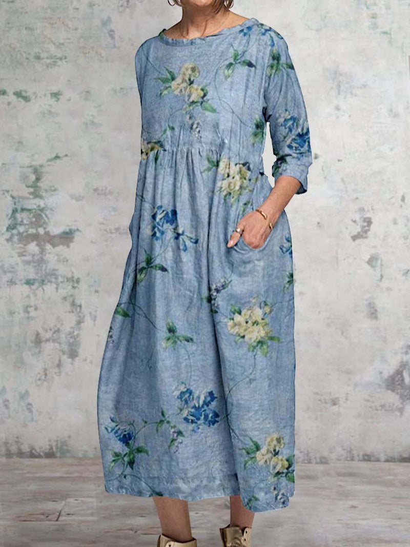 Klassisch gestaltete Kleid