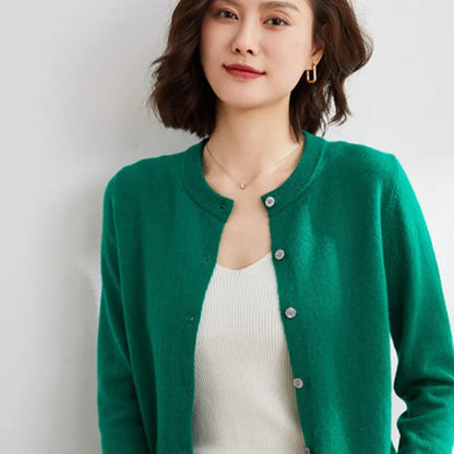 Klassisch gestaltete Pullover