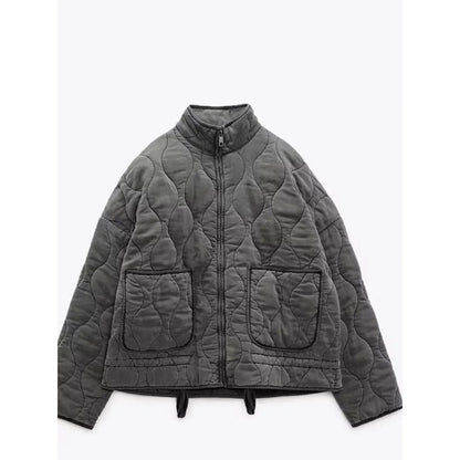 Klassisch gestaltete Jacke