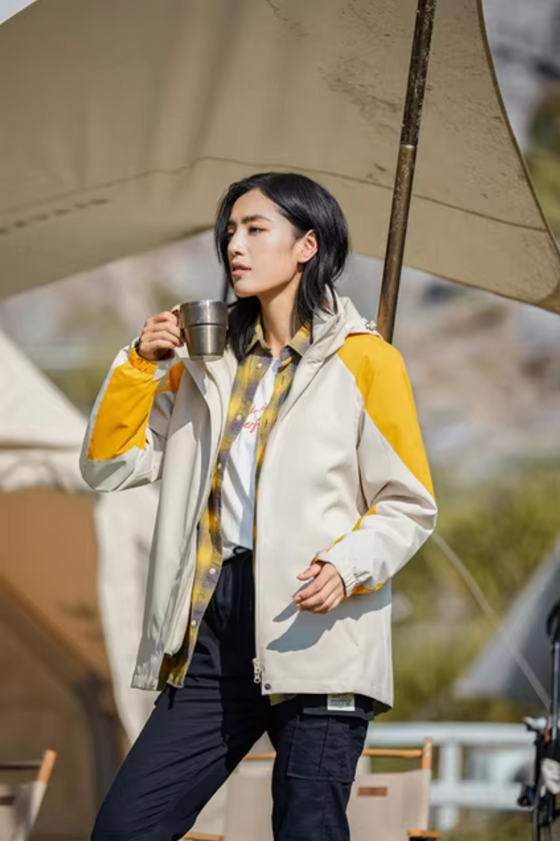 Klassisch gestaltete Jacke