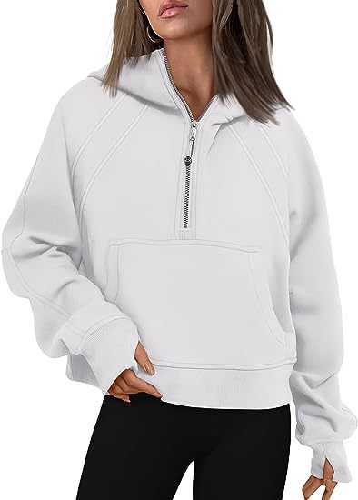 Klassisch gestaltete Pullover