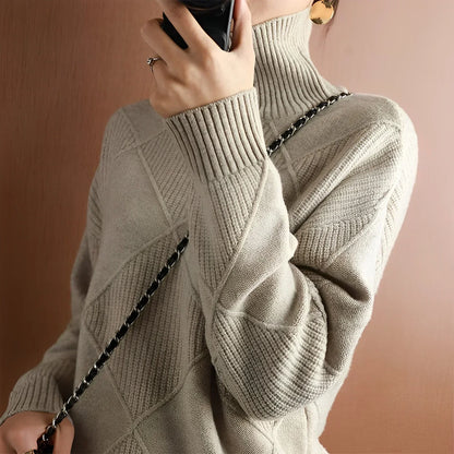 Wunderschön gefertigte Pullover